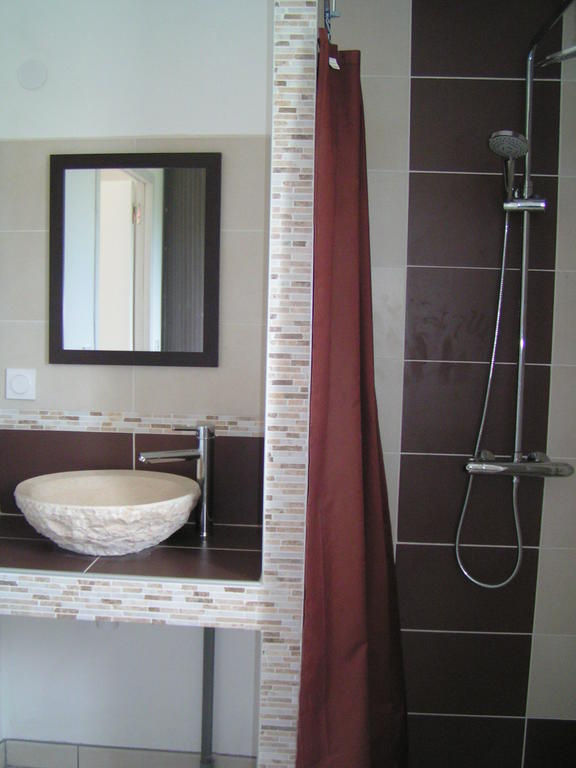 Aux Couleurs D'Ardeche Apartament Vallon-Pont-dʼArc Pokój zdjęcie